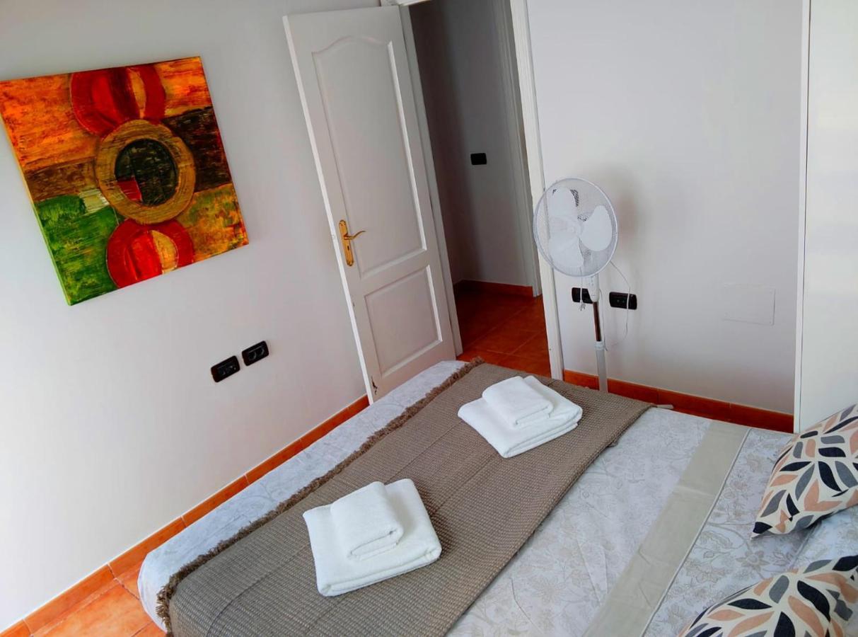Sea View Apartment In Alcala Luaran gambar